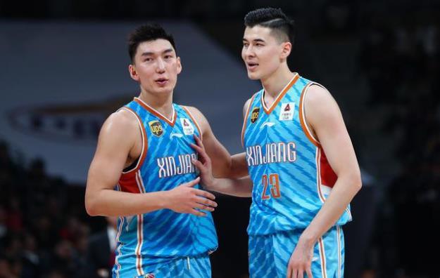  博洛尼亚老帅运筹帷幄，阿瑙托维奇替补绝杀